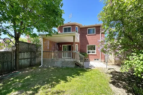 27 Furrow Drive Whitby ON L1R 1Y6