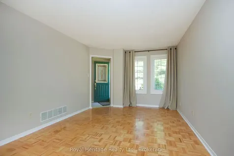 27 Furrow Drive Whitby ON L1R 1Y6