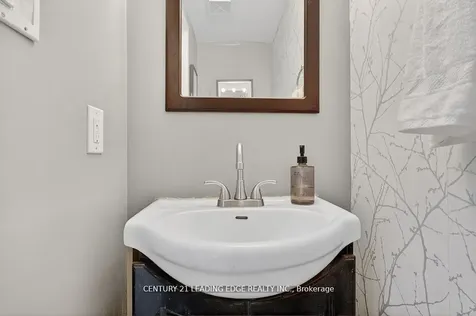 56 Ivory Court Clarington ON L1C 5C1