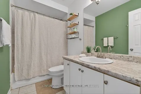56 Ivory Court Clarington ON L1C 5C1