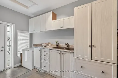 56 Ivory Court Clarington ON L1C 5C1