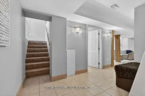 56 Ivory Court Clarington ON L1C 5C1