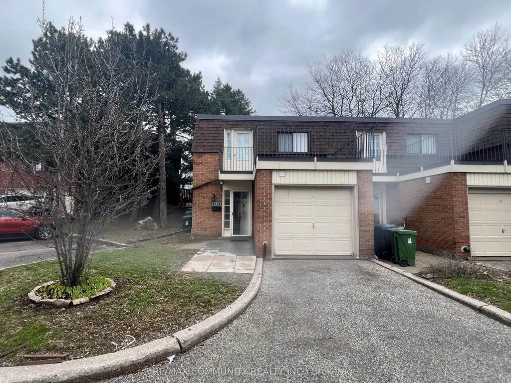284 Sprucewood Court Toronto ON M1W 1P8