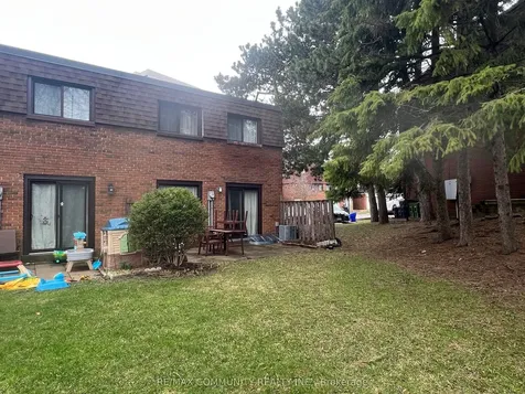 284 Sprucewood Court Toronto ON M1W 1P8