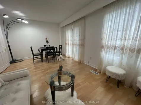 284 Sprucewood Court Toronto ON M1W 1P8