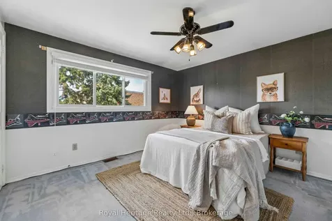 232 Beatrice Street W Oshawa ON L1G 7M9