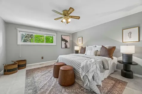 232 Beatrice Street W Oshawa ON L1G 7M9