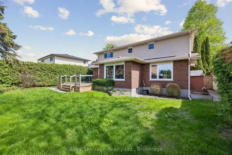 232 Beatrice Street W Oshawa ON L1G 7M9