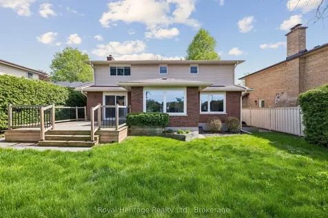 232 Beatrice Street W Oshawa ON L1G 7M9