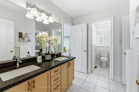 29 Sheldon Drive Ajax ON L1T 4K7