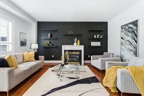 29 Sheldon Drive Ajax ON L1T 4K7