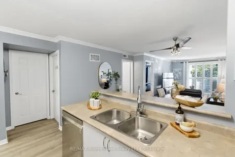 8 Petra Way Whitby ON L1R 0A6
