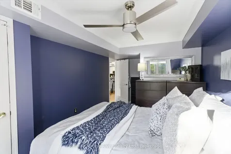 8 Petra Way Whitby ON L1R 0A6