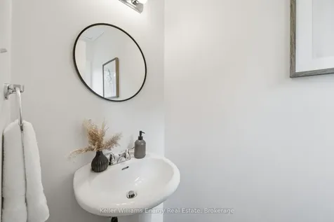 441 Maplewood Drive Oshawa ON L1G 5R7