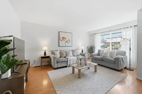441 Maplewood Drive Oshawa ON L1G 5R7