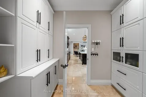 325 Maine Street Oshawa ON L1L 1A8