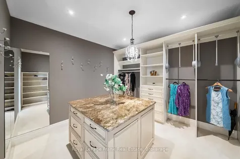 325 Maine Street Oshawa ON L1L 1A8