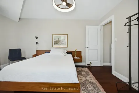 1467 Dundas Street E Toronto ON M4M 1S7