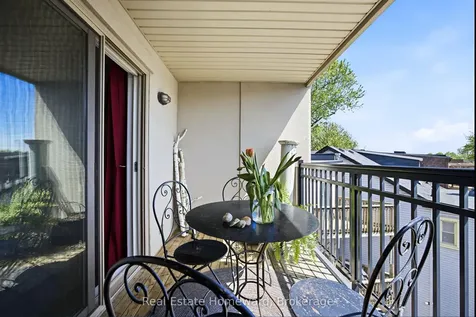 1467 Dundas Street E Toronto ON M4M 1S7