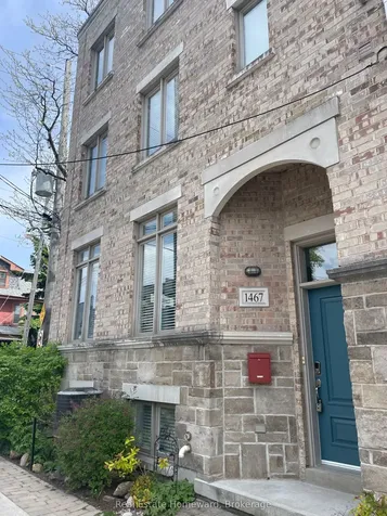 1467 Dundas Street E Toronto ON M4M 1S7