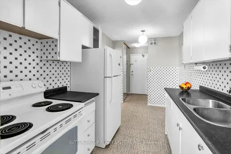 90 Ling Road Toronto ON M1E 4Y3