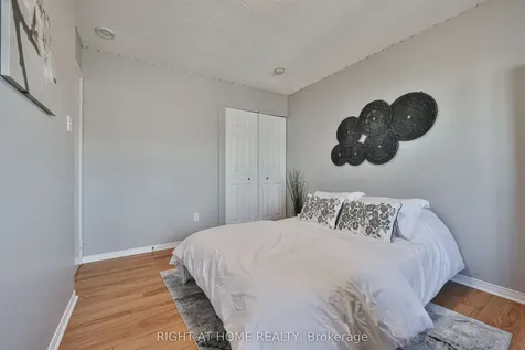 89 Vail Meadows Crescent Clarington ON L1C 4T3