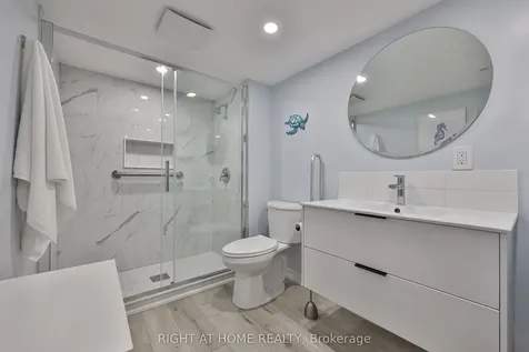 89 Vail Meadows Crescent Clarington ON L1C 4T3