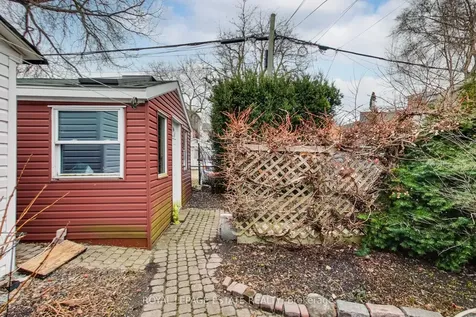 116 Hannaford Street Toronto ON M4E 3H1