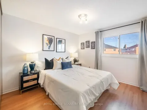 171 Hupfield Trail Toronto ON M1B 4P1