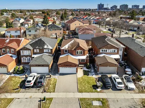 171 Hupfield Trail Toronto ON M1B 4P1