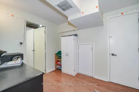 30 Shandon Drive Toronto ON M1R 4M5