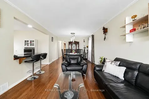 30 Shandon Drive Toronto ON M1R 4M5