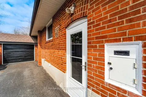 30 Shandon Drive Toronto ON M1R 4M5