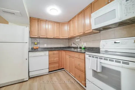 30 Shandon Drive Toronto ON M1R 4M5