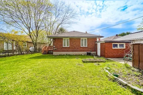 30 Shandon Drive Toronto ON M1R 4M5