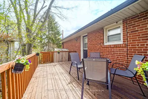 30 Shandon Drive Toronto ON M1R 4M5