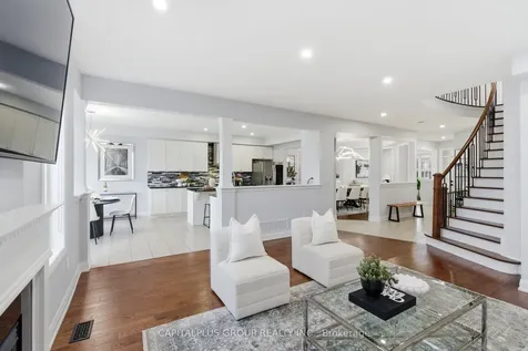 313 Cachet Boulevard Whitby ON L1M 0C8