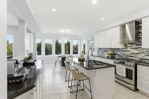 313 Cachet Boulevard Whitby ON L1M 0C8