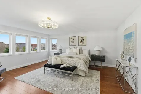 313 Cachet Boulevard Whitby ON L1M 0C8