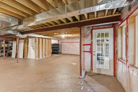 313 Cachet Boulevard Whitby ON L1M 0C8