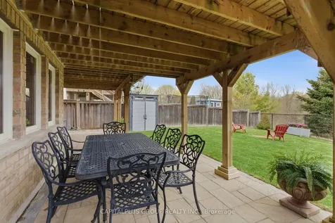 313 Cachet Boulevard Whitby ON L1M 0C8