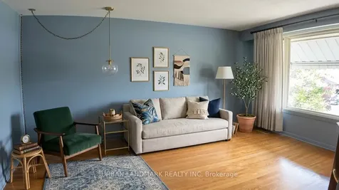 127 Keewatin Street S Oshawa ON L1H 6Z2