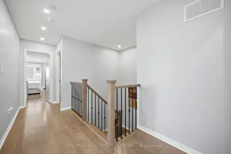 56 Rimrock Crescent Whitby ON L1N 0E5