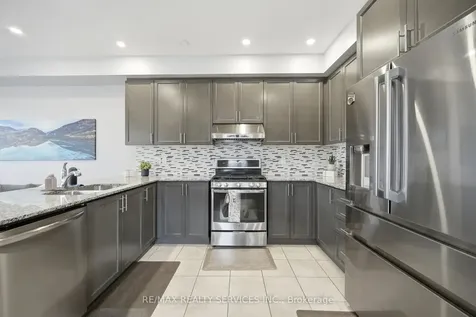 56 Rimrock Crescent Whitby ON L1N 0E5