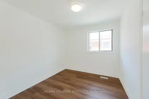 767 Midland Avenue Toronto ON M1K 4E5
