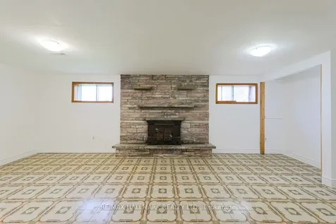 767 Midland Avenue Toronto ON M1K 4E5