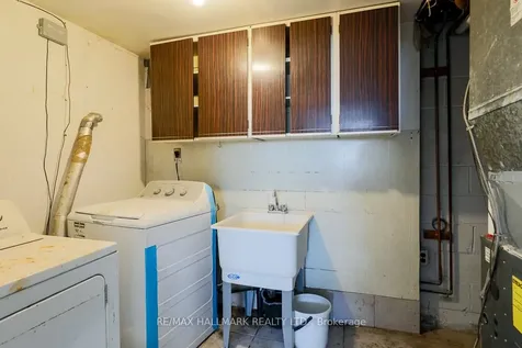 767 Midland Avenue Toronto ON M1K 4E5