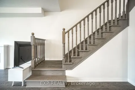 1020 Matthew Murray Crescent Oshawa ON L1K 3G5