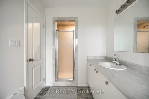 1020 Matthew Murray Crescent Oshawa ON L1K 3G5