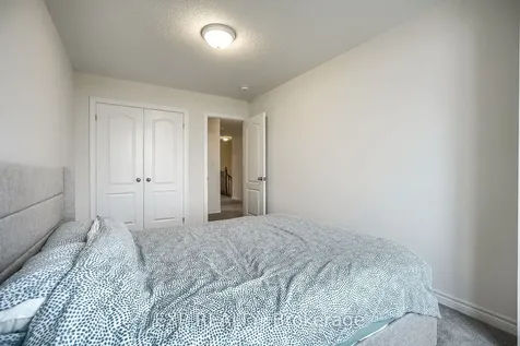1020 Matthew Murray Crescent Oshawa ON L1K 3G5
